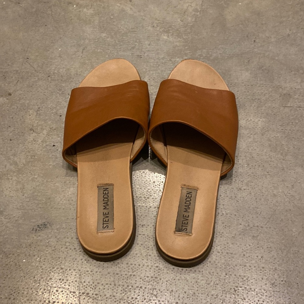 Steve Madden brown leather sandals